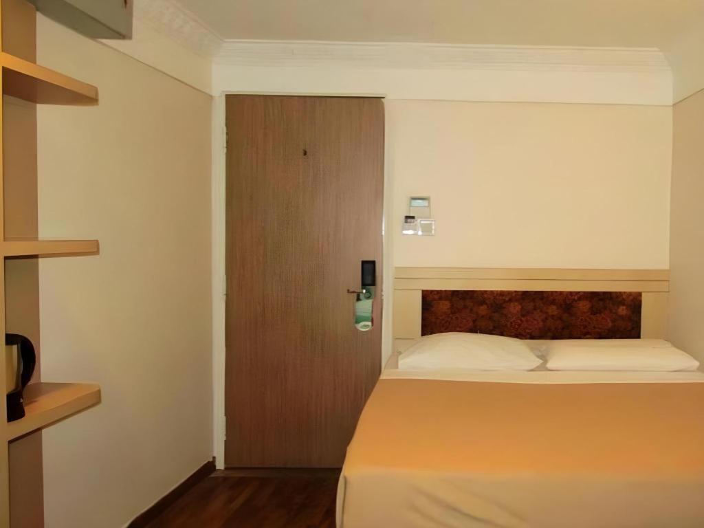 Arianna Hotel Сингапур Экстерьер фото